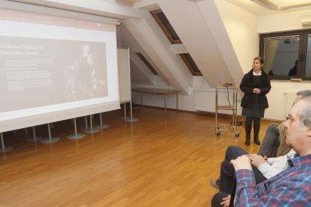 PREDSTAVITEV KNJIGE PREČUDOVITO CERKNIŠKO JEZERO G. STEINBERGA 09 FOTO LJUBO VUKELIČ